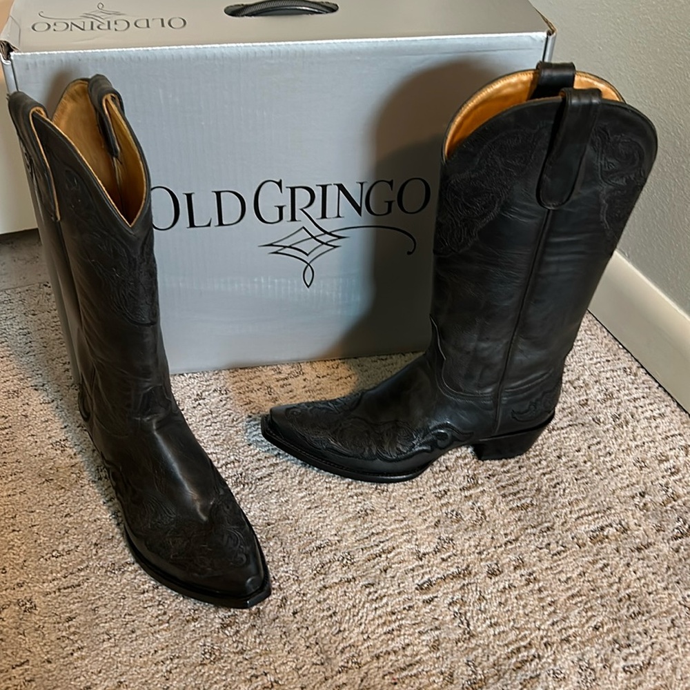 Black old gringo cowgirl boots. Pristine condition size 7.5